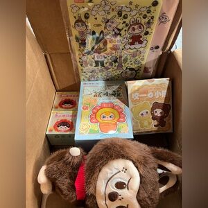 Bundle of six items baby three, popland and yookie ready to go with extra gift 🎁